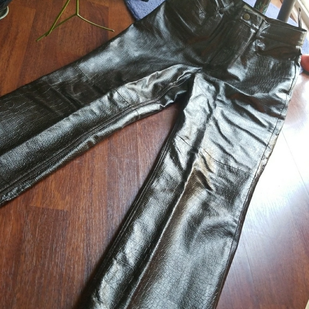 VINTAGE  Dark Brown pebbled leather pants!
